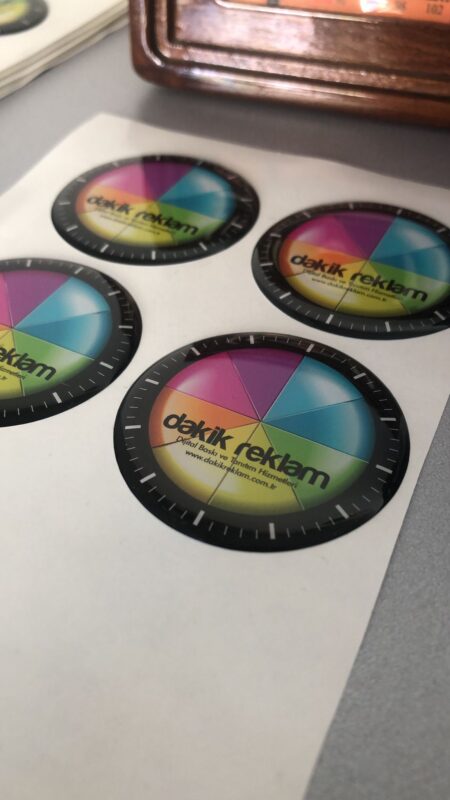 Damla-etiket-dakik-reklam