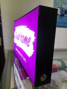 Lightbox-dis-mekan-tabela-isikli