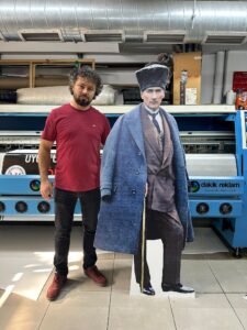 mustafa-kemal-ataturk-ayakli-maket