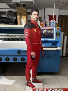 carlos-jr-cutout-model-maket